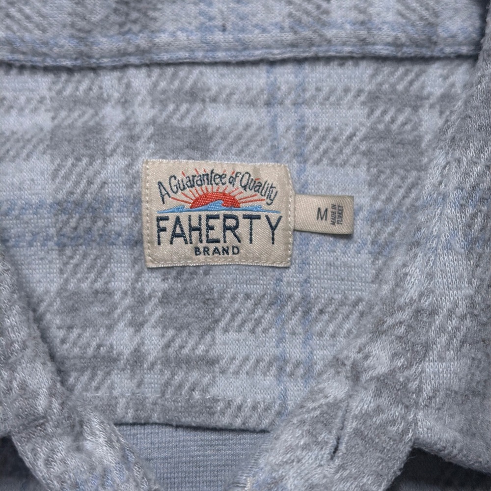 Faherty Legend Sweater Shirt Mens Medium Blue Grey Knit Flannel Stretch Button - Picture 3 of 11